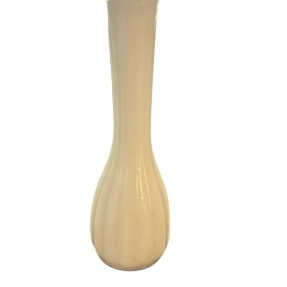 Vintage Milk Glass 9" Bud Vase. - Picture 3 of 6